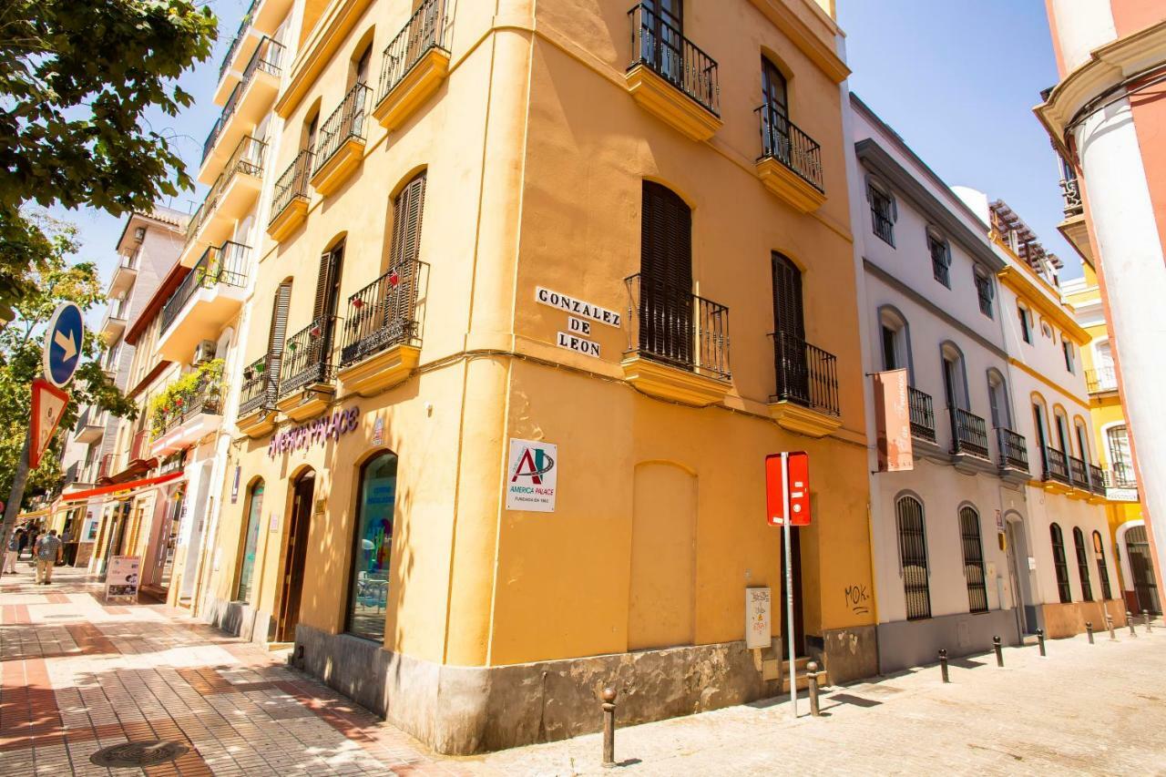 Hostal San Francisco Hotel Seville Exterior photo